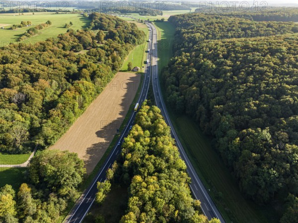 A8 motorway near Hohenstadt in the Swabian Alb. The two directional carriageways separate here. For topographical reasons, the Albaufstieg and Albabstieg are routed through two parallel valleys, drone photo, Hohenstadt, Baden-Württemberg, Germany, Europe