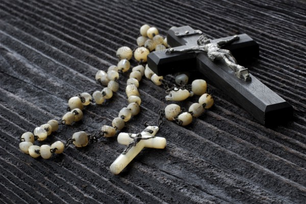 Crucifix and rosary, cross, rosary chain, Jesus cross