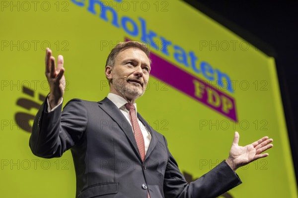 Traditional Epiphany 2025 meeting of the FDP party. The party event is also the start of the election campaign for the 2025 federal elections. Christian Lindner, portrait, MP, Federal Chairman of the FDP, in front of the large poster with the inscription Alles lässt sich ändern. Stuttgart Opera House. Baden-Württemberg, Germany, Europe