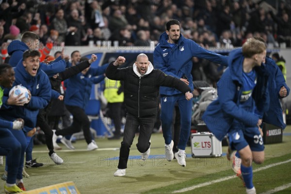 Goal celebration Coach Christian Ilzer TSG 1899 Hoffenheim Assistant coach Benjamin Hübner TSG 1899 Hoffenheim and bench PreZero Arena, Sinsheim, Baden-Württemberg, Germany, Europe