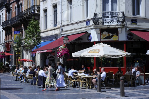 Street Cafe, Jourdan Square, Brussels, Belgium, Europe