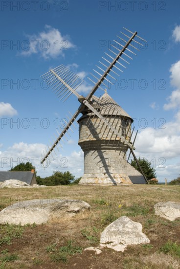 Windmill, Moulin du Diable, Moulin Cremeur, Guerande, Loire Atlantique, Pays de la Loire, France, Europe