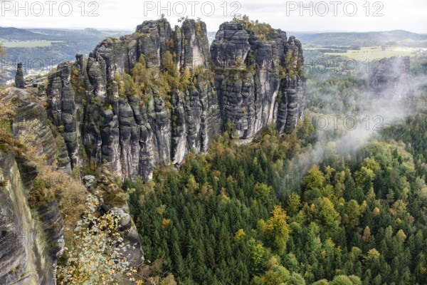 Autumn in the Elbe Sandstone Mountains Bad Schandau Schrammsteine Region