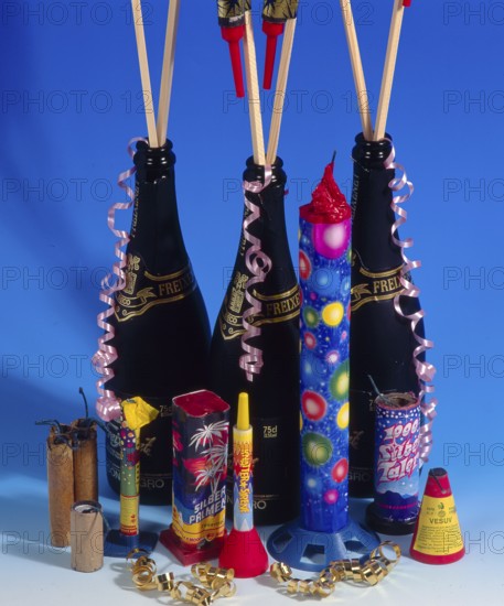 Fireworks rockets firecrackers, bangers, rockets, streamer New Year's Eve motif, New Year's motif New Year, New Year motif