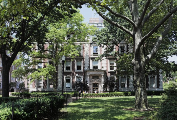 New York City, USA, JUNE 15, 2012: Lewisohn Hall att Columbia University. The building currently houses both the School of General Studies and the School of Continuing Education, North America