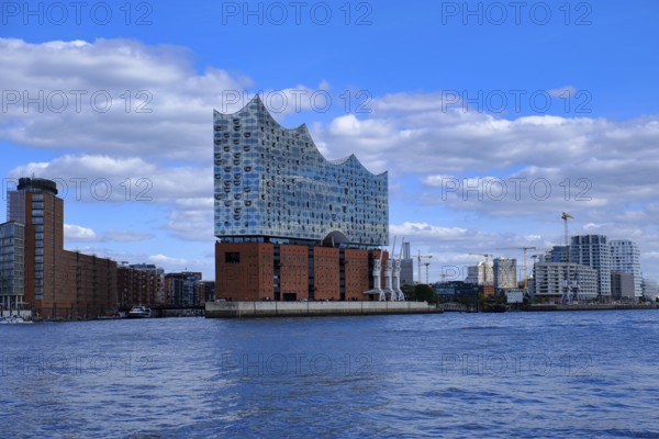 Elbe Philharmonic Hall in the Hafencity, Hanseatic City of Hamburg, Hamburg, Germany, Europe