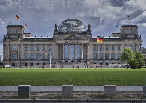 Germany, Berlin, 27. 08. 2020, Reichstag Building, German Bundestag, Meadow Platz der Republik, Europe