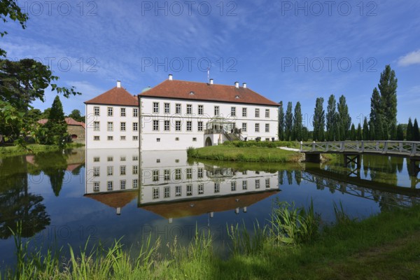 Hünnefeld Castle, Harpenfeld, Bad Essen, Lower Saxony, Germany, Europe