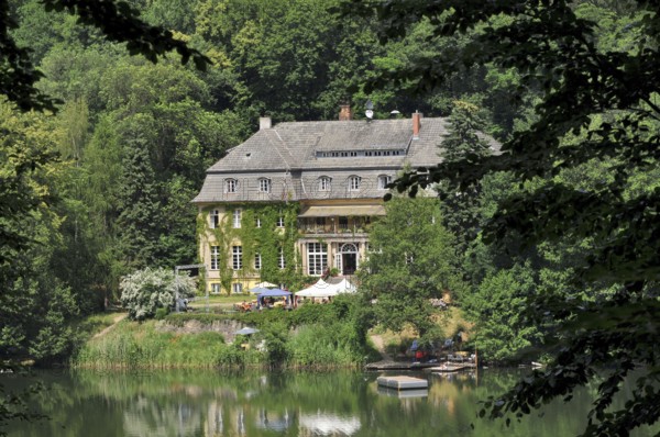 House Tornow am See, Lake Tornow, Pritzhagen, Märkische Schweiz, Brandenburg, Germany, Märkische Schweiz, Europe