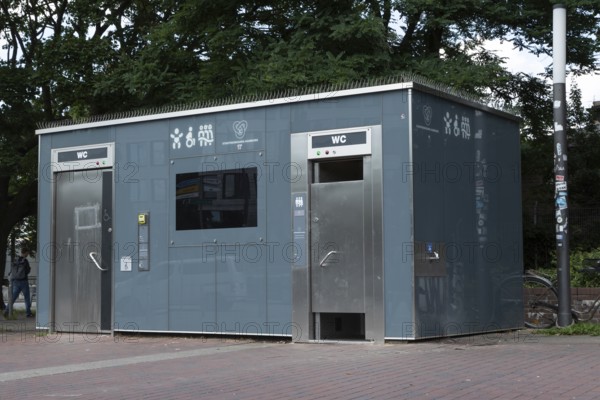 Public toilet block at the Planten un Blomen park in Hamburg, Germany, Europe