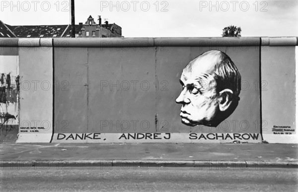The Sakharov painting by Dmitri Vrubel in the East Side Gallery in the summer of 1990, Mühlenstraße, Friedrichshain district, Berlin, GDR