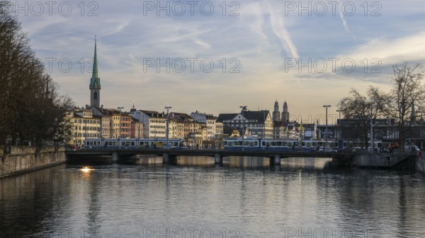City panorama with railway station bridge, seen from the Walchebrücke, City of Zurich, Canton of Zurich, Switzerland, Europe