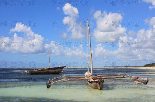 Outrigger boat, Indian Ocean, Zanzibar, Dhow, Tanzania, Africa