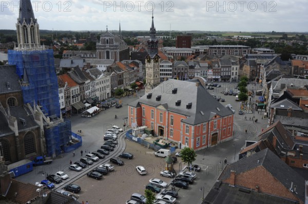 Grote Markt, Sint-Truiden, Limburg, Flanders, Belgium, Europe