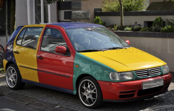 Four-coloured car, VW Polo Harlequin