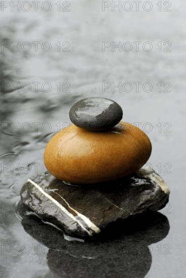 Stacked stones, balanced, equilibrium, equilibrium, balance, stack