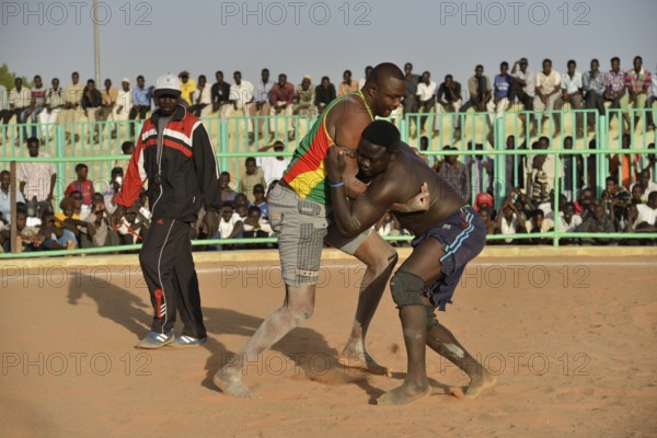 Nuba fighting, Nuba Wrestling, Haj Yusef district, Kharthoum, Sudan, Africa