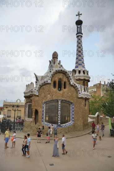 Gatehouse at Parc Güell, by architect Antoni Gaudí, UNESCO World Heritage Site, Barcelona, ??Catalonia, Spain, Europe