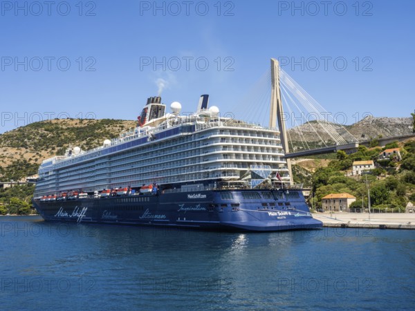 Cruise ship, Mein Schiff 6, near Dubrovnik, Dalmatia, Croatia, Europe