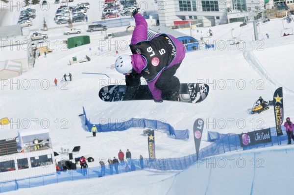 Snowboarders at the LG Snowboard FIS World Cup 2011, Men's Halfpipe, Canada Olympic Park, Calgary, Alberta, Canada, North America