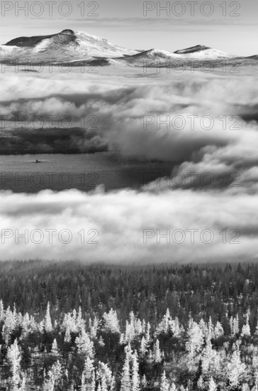 Morning fog over Lake Isteren, Engerdalsfjellet, Hedmark Fylke, Norway, October 2011, Europe
