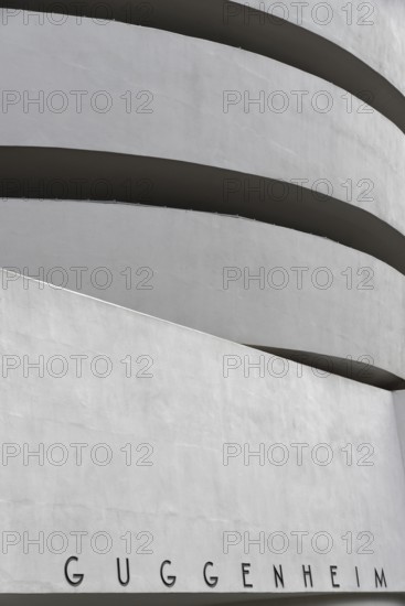 Solomon R. Guggenheim Museum, Upper East Side, close-up of the spiral structure of the Guggenheim Museum, Manhattan, New York City, New York, USA, North America