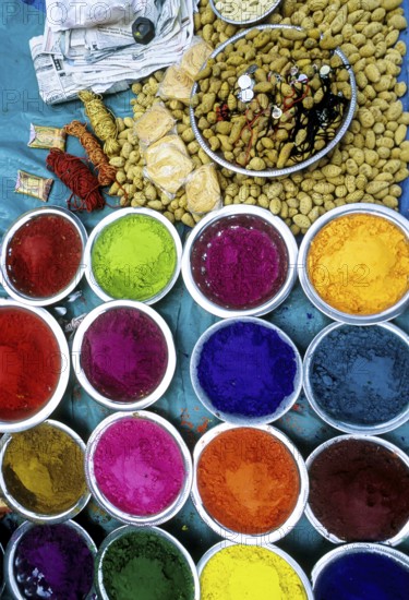 Color powder and Pooja things for sale in Chidambaram, Tamil Nadu, South India, India, Asia