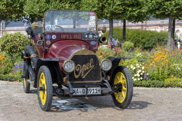 Vintage Opel Torpedo, Germany 1911, 4-cylinder, 4-speed, 1. 100 kg, 50 km h, Classic Gala, International Concours dElegance, Schwetzingen, Germany, Europe