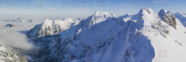 Mountain panorama from Nebelhorn, 2224m, into Rettenschwangtal, Allgäu Alps, Allgäu, Bavaria, Germany, Europe