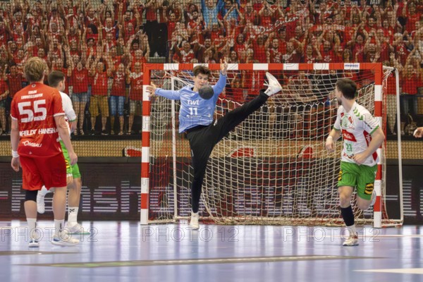 17.05.2024, 2nd HBL (German Handball League), Matchday 32: Eulen Ludwigshafen against GWD Minden (final score 28:28) . Picture: Brilliant save by goalkeeper Mats Grupe (11, Eulen Ludwigshafen)