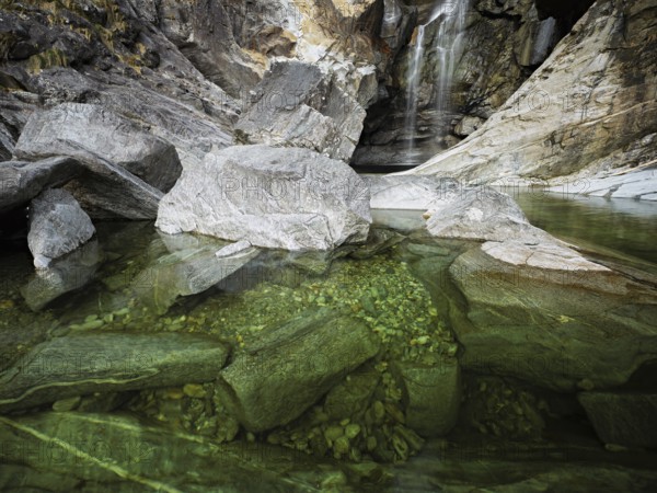 Cascata del Salto waterfall, Maggia, Maggia Valley, Canton Ticino, Switzerland, Europe