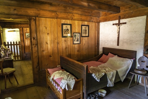 Bedroom of a historic farmhouse in the Black Forest Open-Air Museum Vogtsbauernhof, Black Forest, Gutach, Baden-Württemberg, Germany, Europe