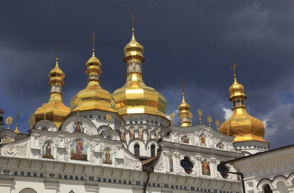 The Uspensky Cathedral, part of the monastery complex of the Kiev Cave Monastery, Holy Mary of the Assumption Monastery, Pecherskaya Lavra, Kiev, Ukraine, Europe