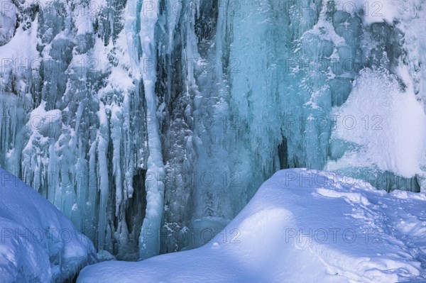 Frozen waterfall, Öxarafoss, Thingvellir National Park, Golden Circle, Sudurland, Iceland, Europe
