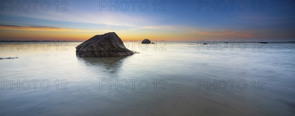 Panorama, Large boulders on the beach of the Baltic Sea at sunset, Wismar Bay, Baltic Sea, Mecklenburg-Western Pomerania, Germany, Europe