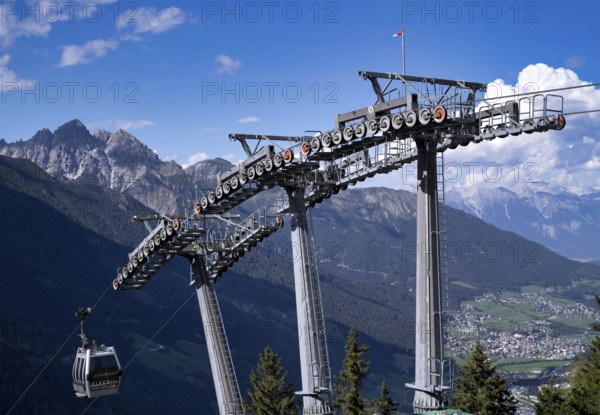 Gondola lift, Panoramabahn Elferbahn, Elfer, Neustift, Stubai Valley, Tyrol, Austria, Europe