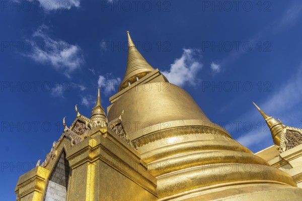 Wat Phra Kaeo, Temple of the Emerald Buddha. Bangkok, Thailand, Asia