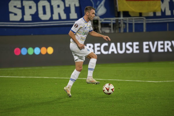 Football UEFA Europa League, 2024/25 season, matchday 2: TSG Hoffenheim v Dynamo Kiev. On the ball: Oleksandr Karavaiev (20, Kiev)