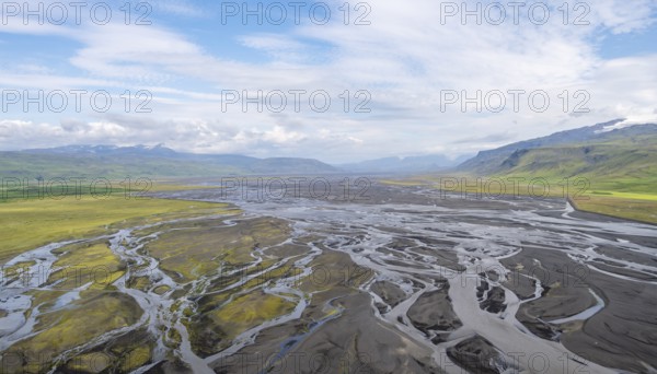 View from a hill, view over alluvial land, meandering river, Dímonarhellir, Suðurland, Iceland, Europe
