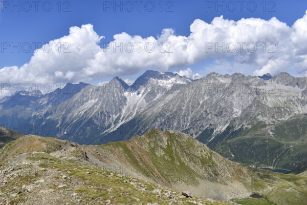 View from Hinterbergkofel to Hochgall and Wildgall, below the Staller Sattel, Rieserferner Group, Hohe Tauern, East Tyrol, Austria, Europe