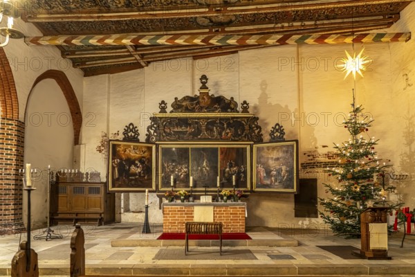Interior and altar of the Church of the Holy Spirit in the Hanseatic city of Wismar, Mecklenburg-Western Pomerania, Germany, Europe