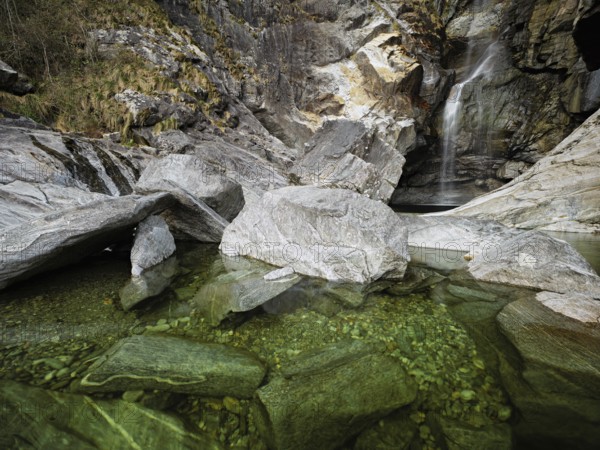 Cascata del Salto waterfall, Maggia, Maggia Valley, Canton Ticino, Switzerland, Europe
