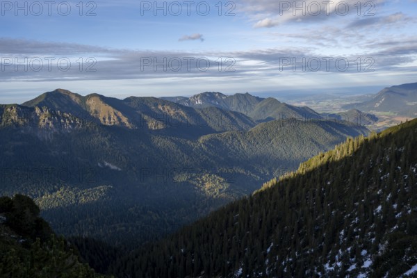 Forest-covered mountain landscape of the Ammergau Alps, hike to Kramerspitz, in autumn, Ammergau Alps, in autumn, Bavarian Prealps, Bavaria, Germany, Europe