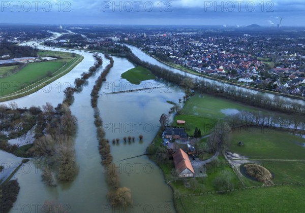 Dorsten, North Rhine-Westphalia, Germany, Flood on the Lippe, river in the Ruhr area, Europe