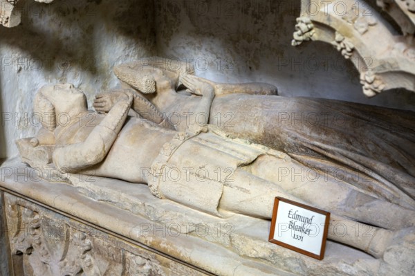 Tomb monument effigies Edmund Blanket d 1371 and wife, church of Saint Stephen, St Stephen's church, Bristol, England, UK