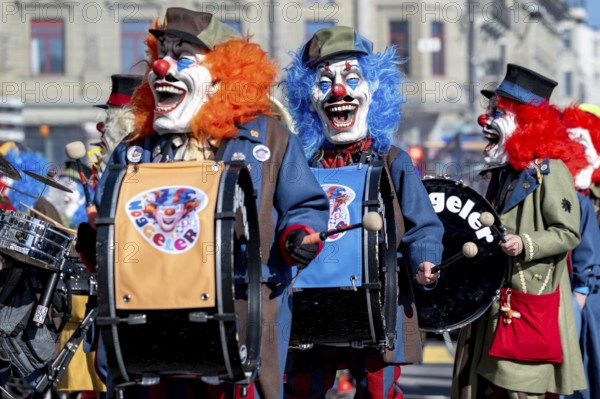 Guggenmusik Clown Timpani