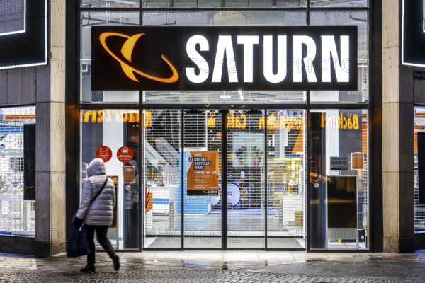 Cologne, North Rhine-Westphalia, Germany - Click and Collect, retail in times of the corona crisis during the second lockdown, shops are closed, but some offer pick-up stations, Saturn customers can pick up goods ordered online
