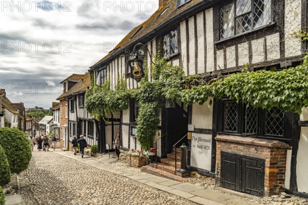Mermaid Street with cobblestones in the old town centre of Rye, East Sussex, England, Great Britain