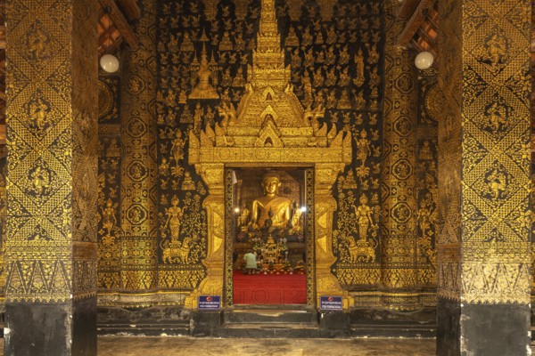 Interior of the Buddhist temple Wat Xieng Thong in Luang Prabang, Laos, Asia