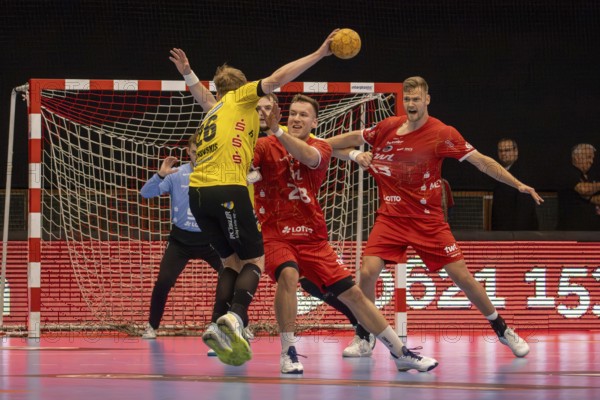 01.06.2024, 2. HBL (German Handball League), Matchday 34: Eulen Ludwigshafen v HSC 2000 Coburg (Final score 35:30) Player of the match: Janis Pavels Valkovskis (26, Coburg)